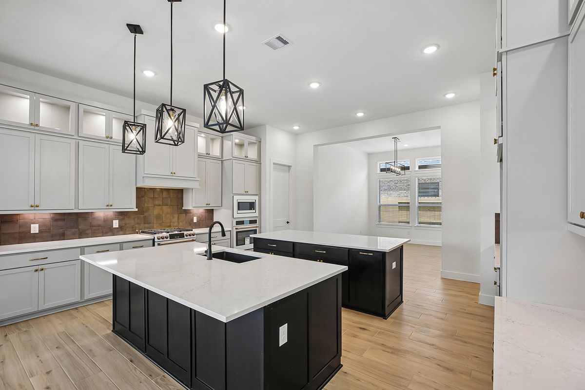CHE-Amber-9810-Riceland-12051 Lake View Boulevard12.jpg