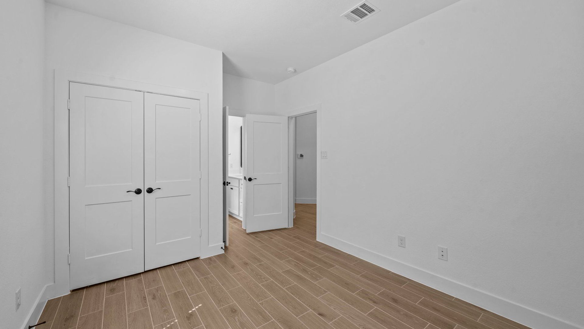 Flex Room