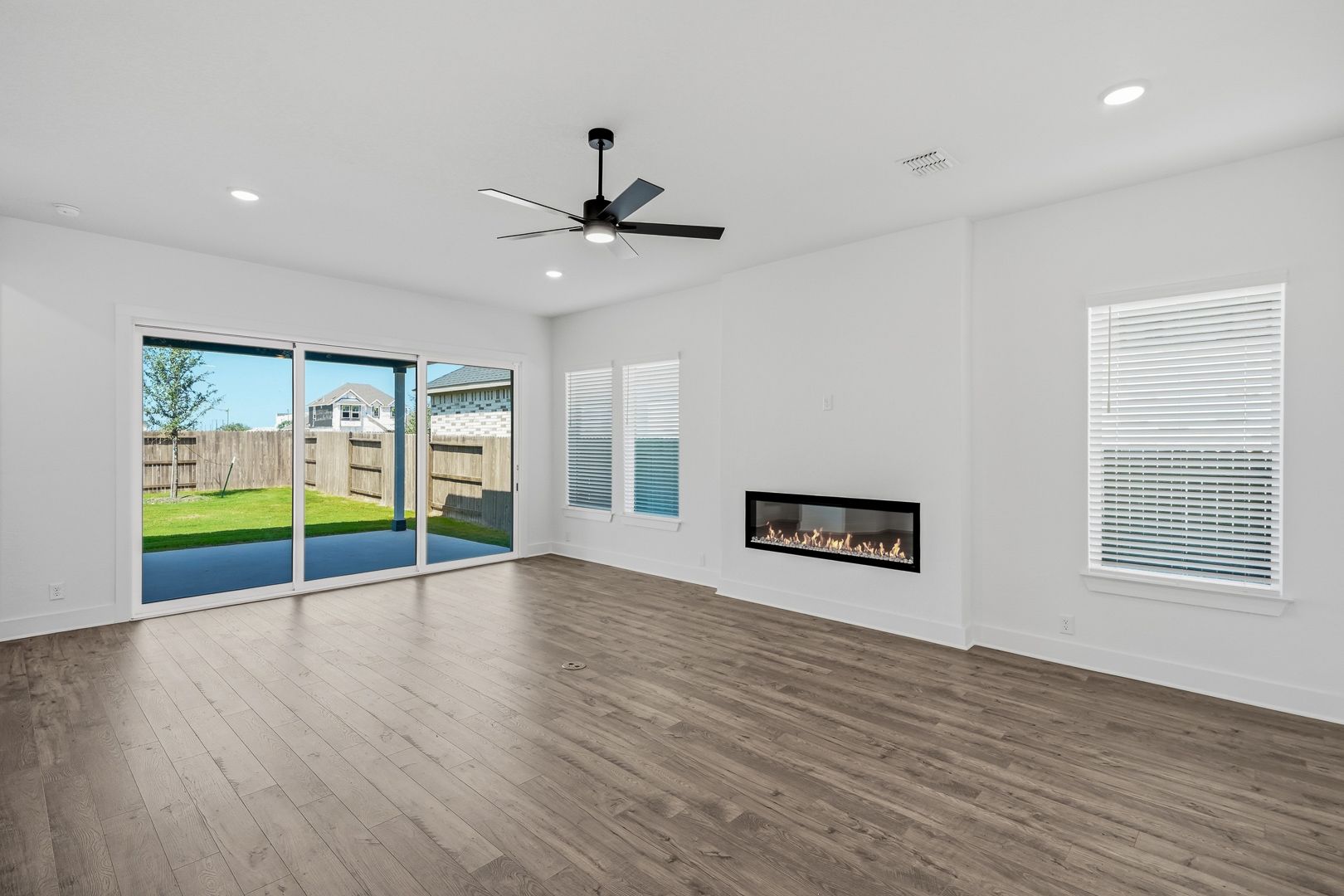 2243 Altiplano-Full Size-5.jpg