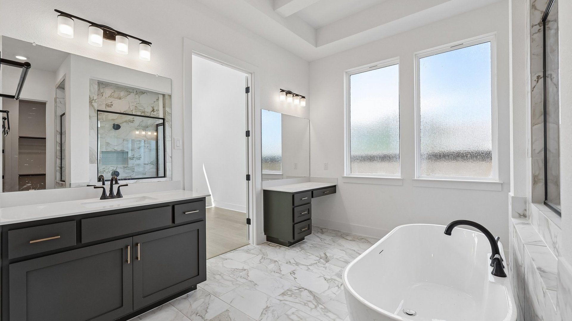 28-custom-201 Firethorn Rd-S0109-028.jpg