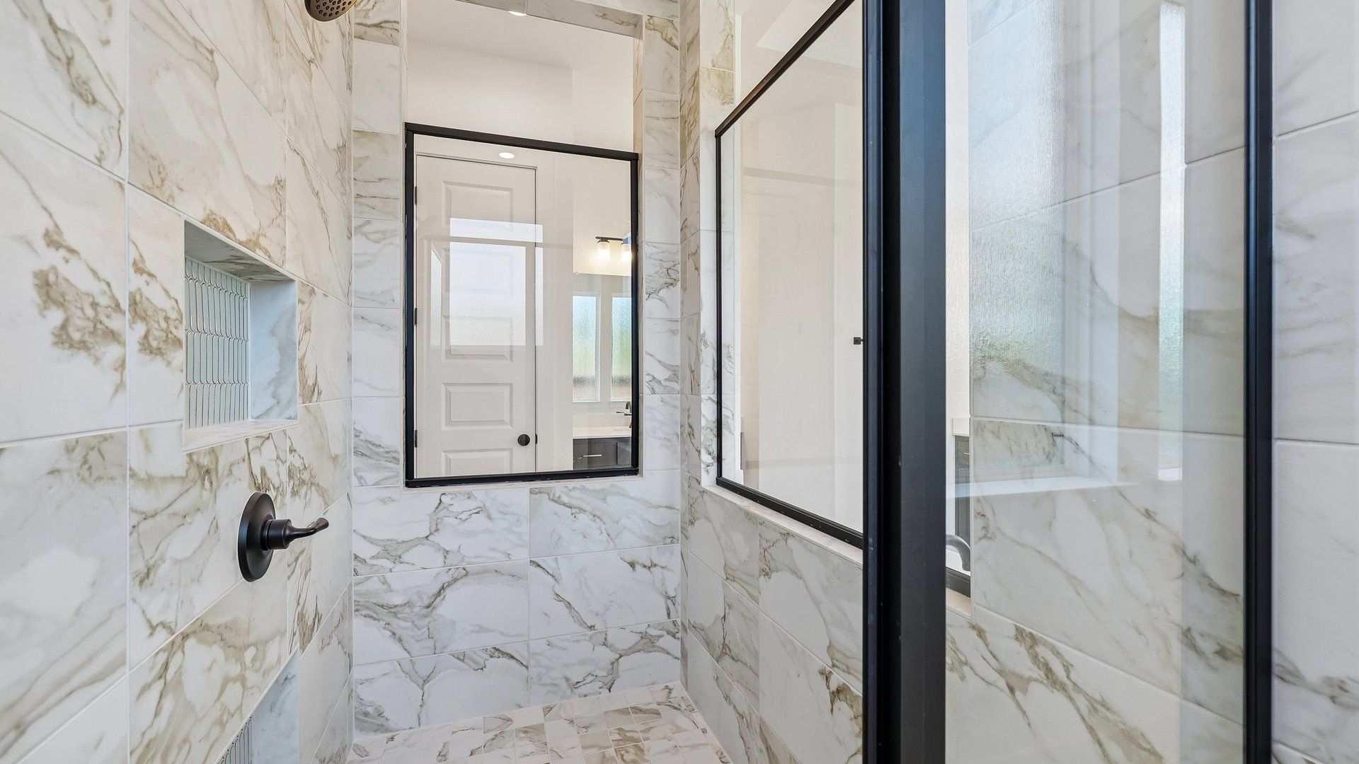 29-custom-201 Firethorn Rd-S0109-029.jpg