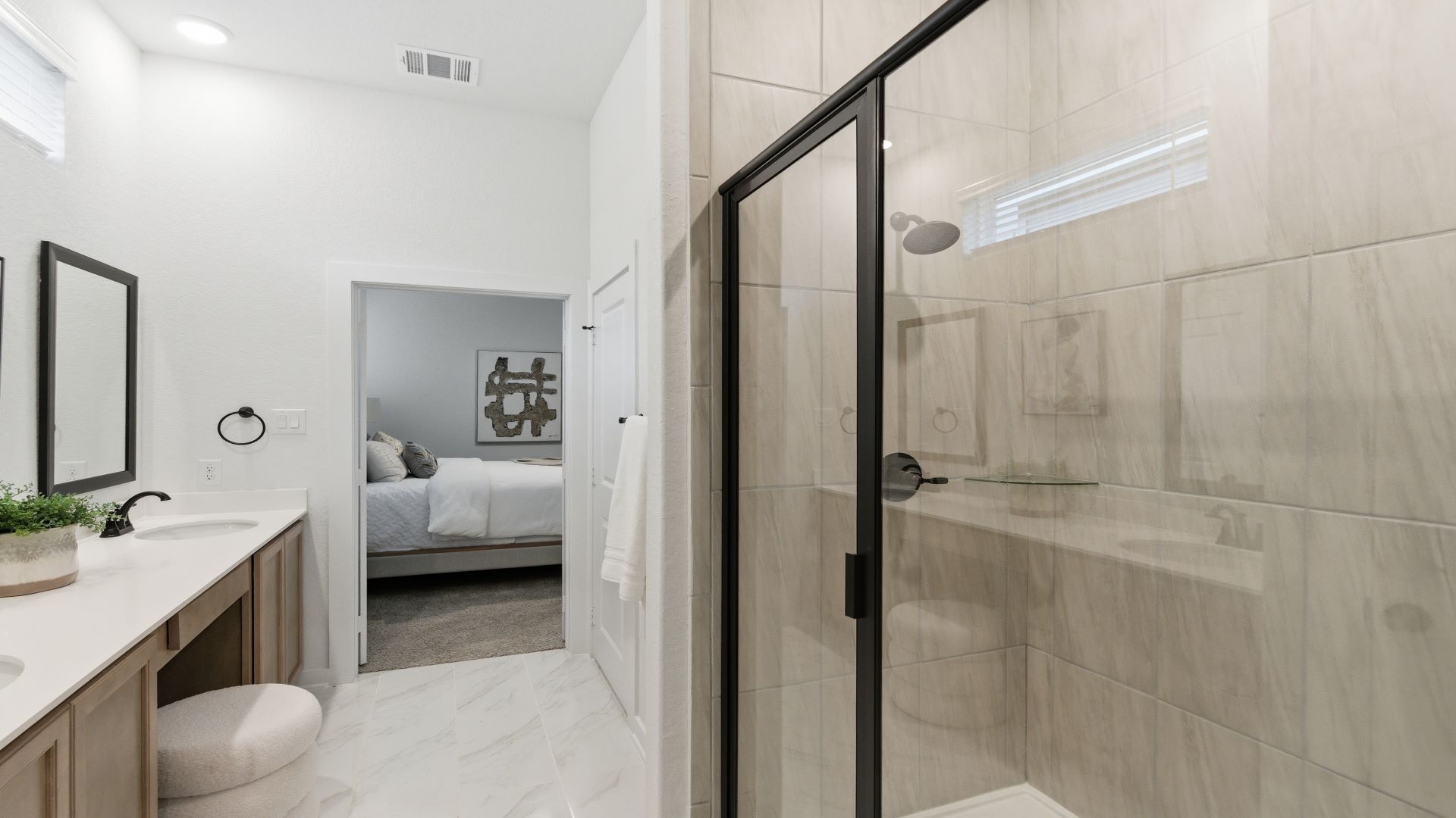 9422 Chatside-Staged-Resized_10.jpg