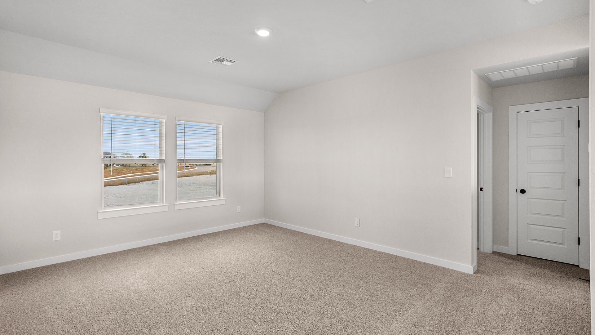 TEX-Leilana-E-Nolina-233 Wingstem Way-014.jpg
