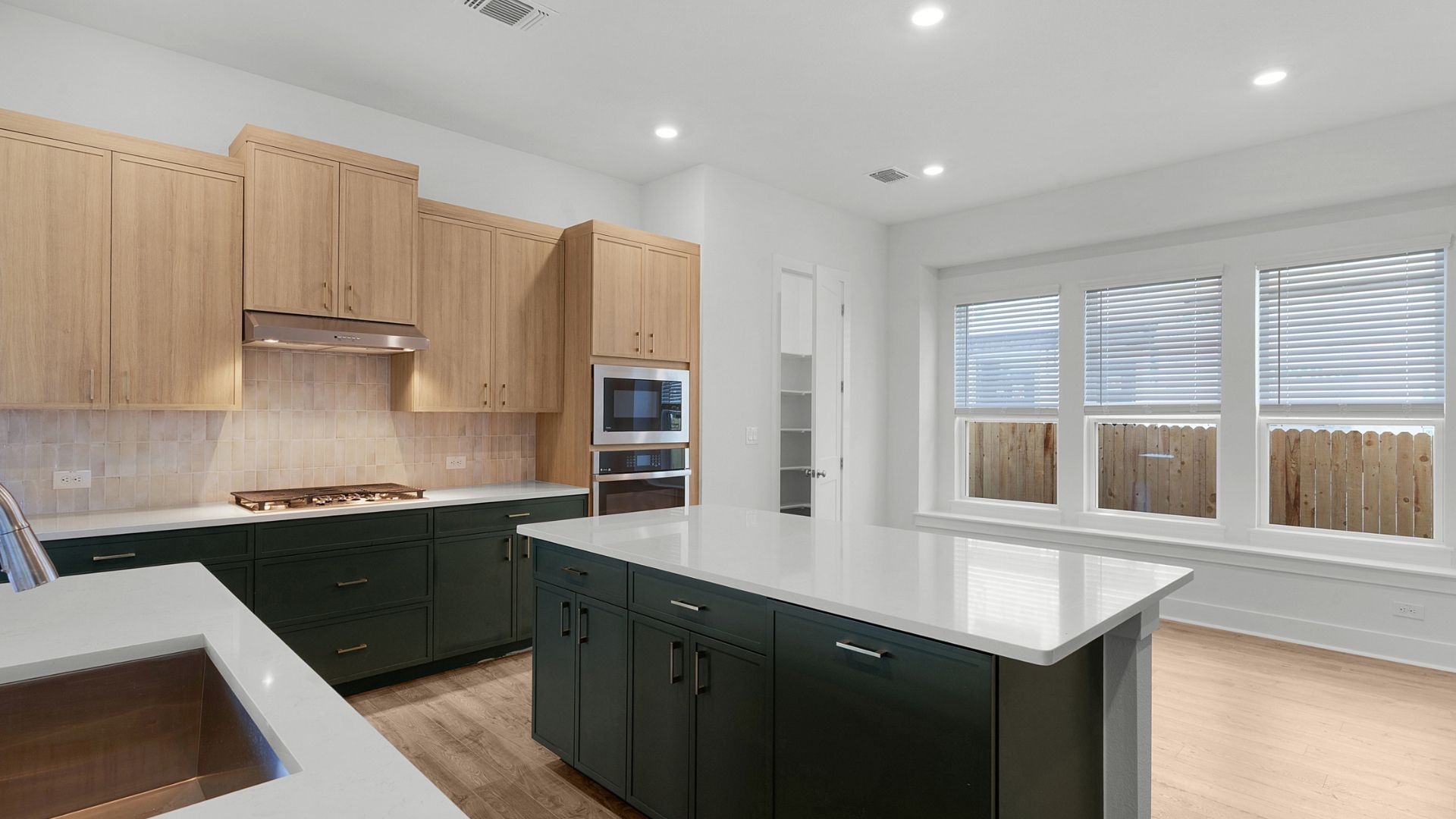 TEX-Archer-D-2033-Santa Rita Ranch-217 Montecido Drive-010.jpg