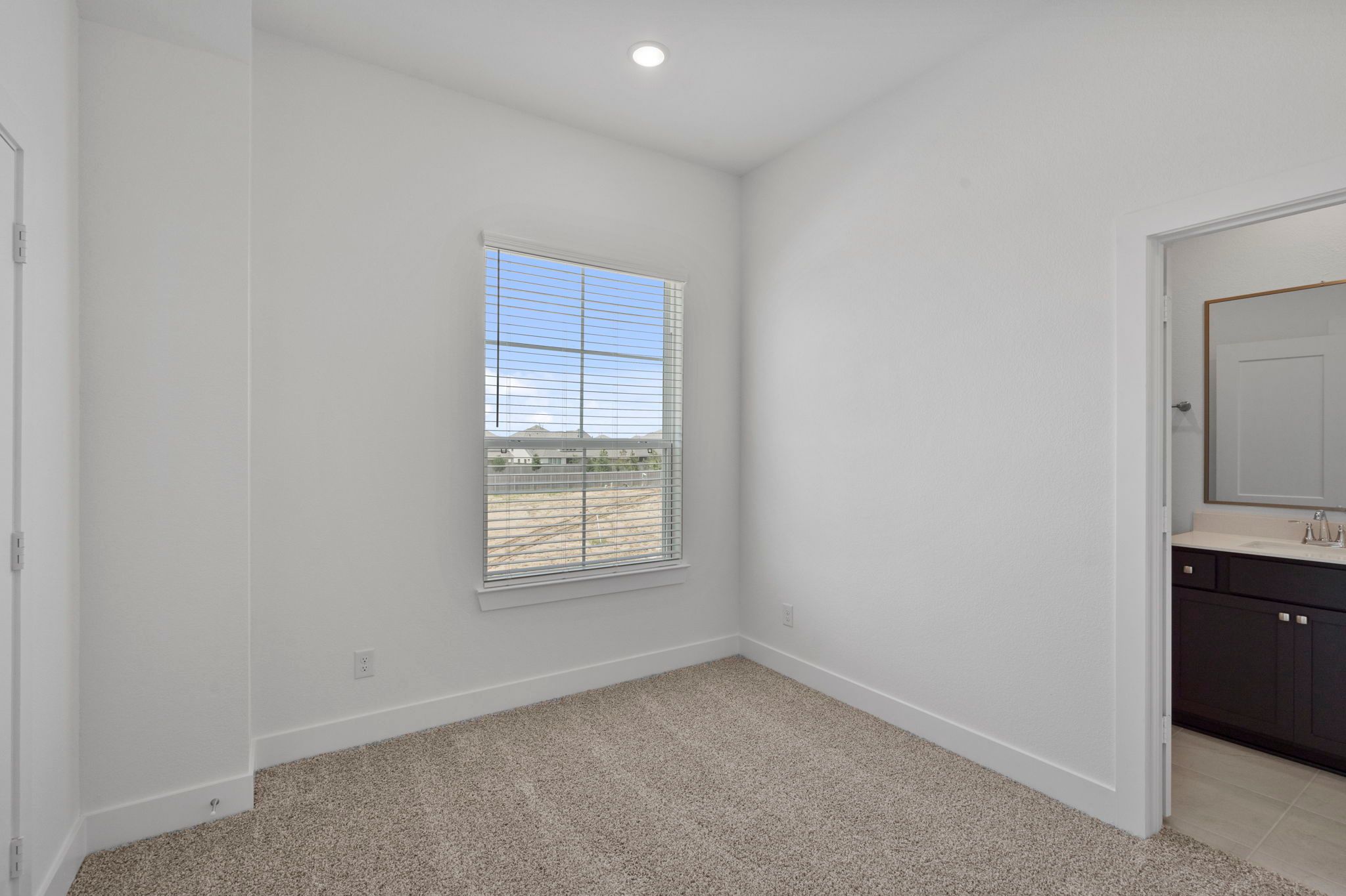 CHS-ChantillyII-HOW-BridgelandChateau-12726-Grayson-County-Dr_17.JPG