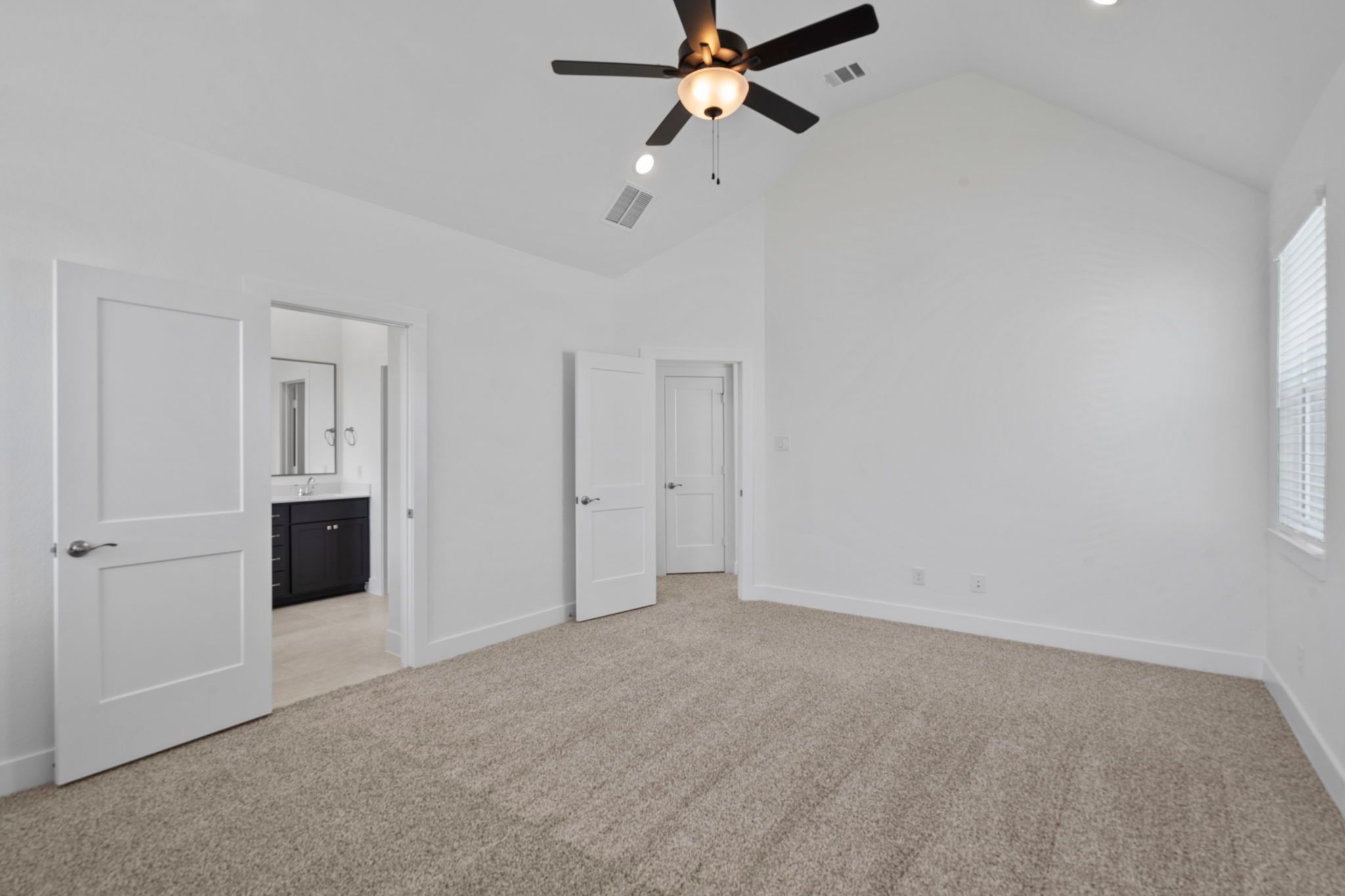 CHS-ChantillyII-HOW-BridgelandChateau-12726-Grayson-County-Dr_28.JPG