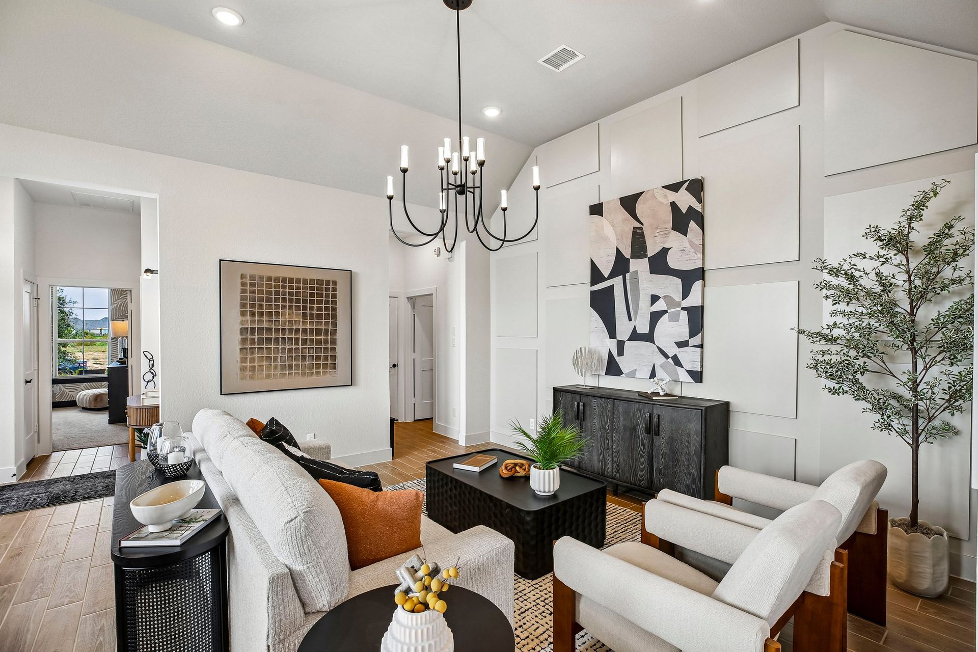 6-web-or-mls-Justin Dale Ln-S0708-006.jpg