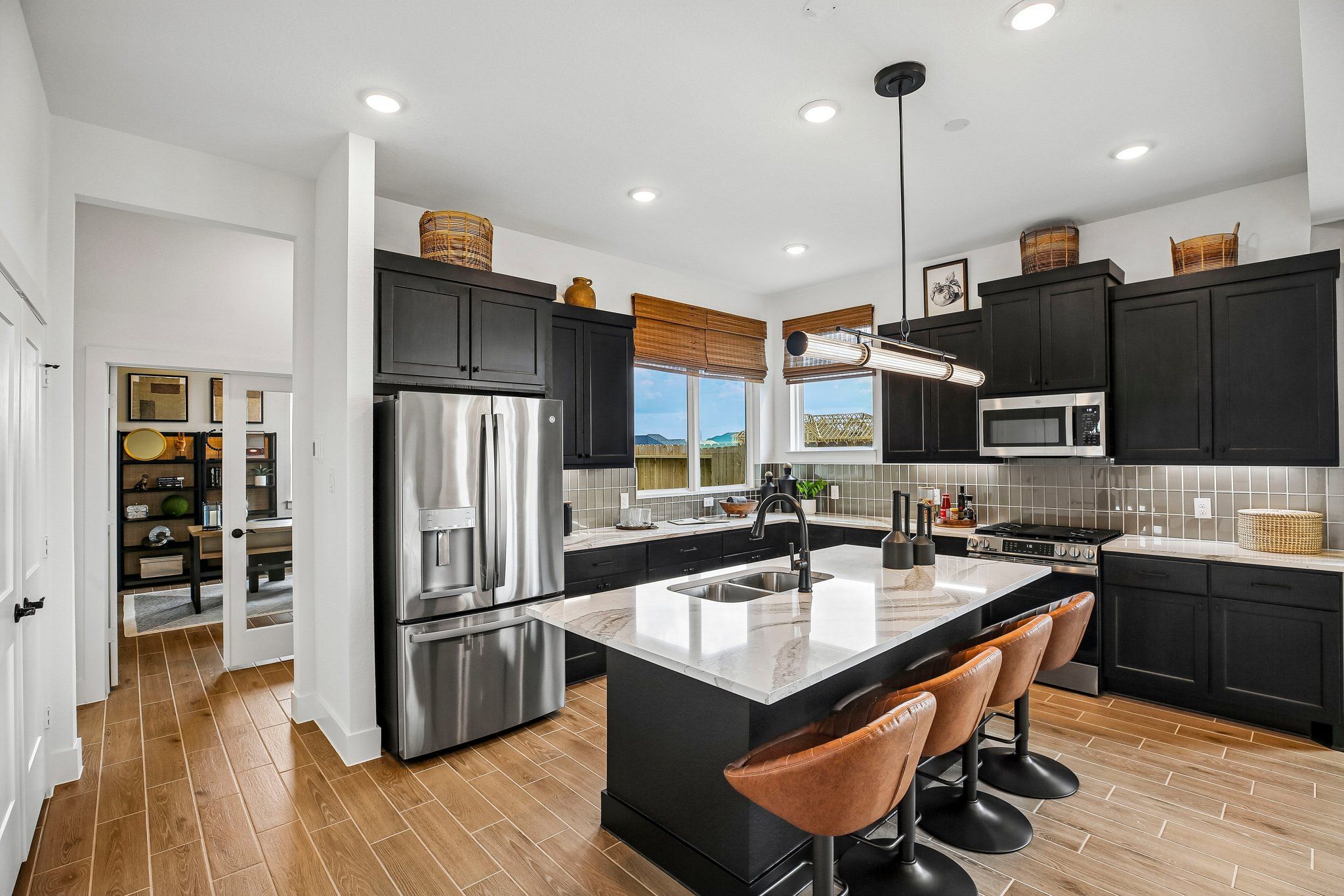 10-web-or-mls-Justin Dale Ln-S0708-010.jpg