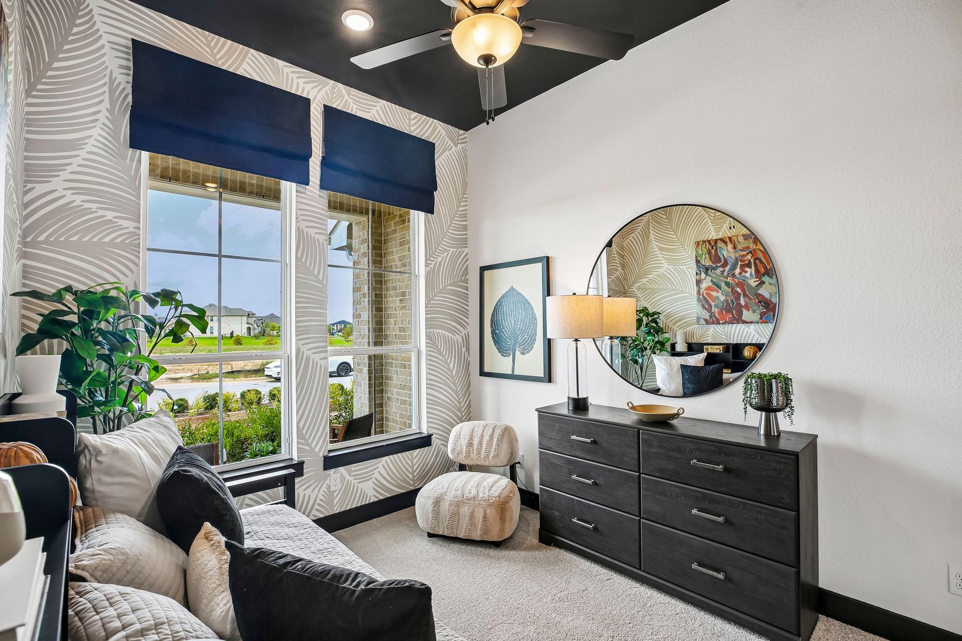 15-web-or-mls-Justin Dale Ln-S0708-015.jpg