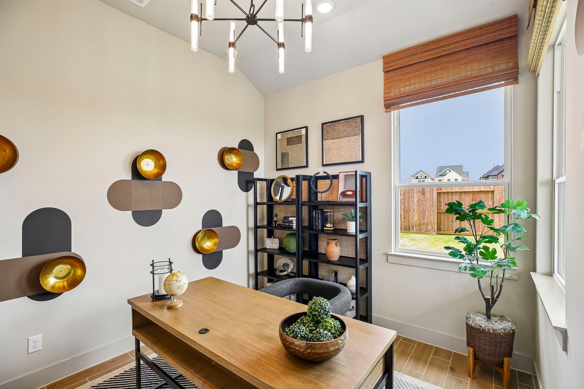 20-web-or-mls-Justin Dale Ln-S0708-020.jpg