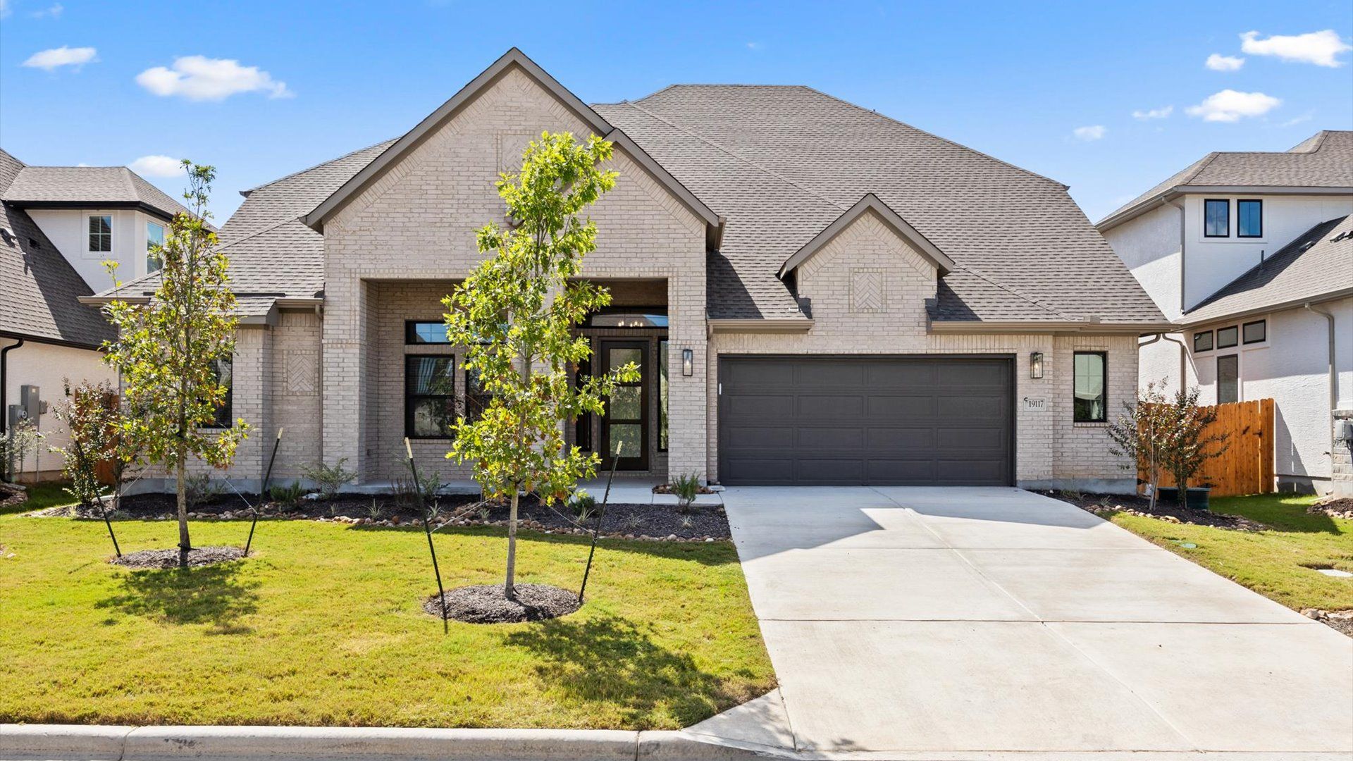 Raegan - Sweetwater: Austin, Texas - Chesmar