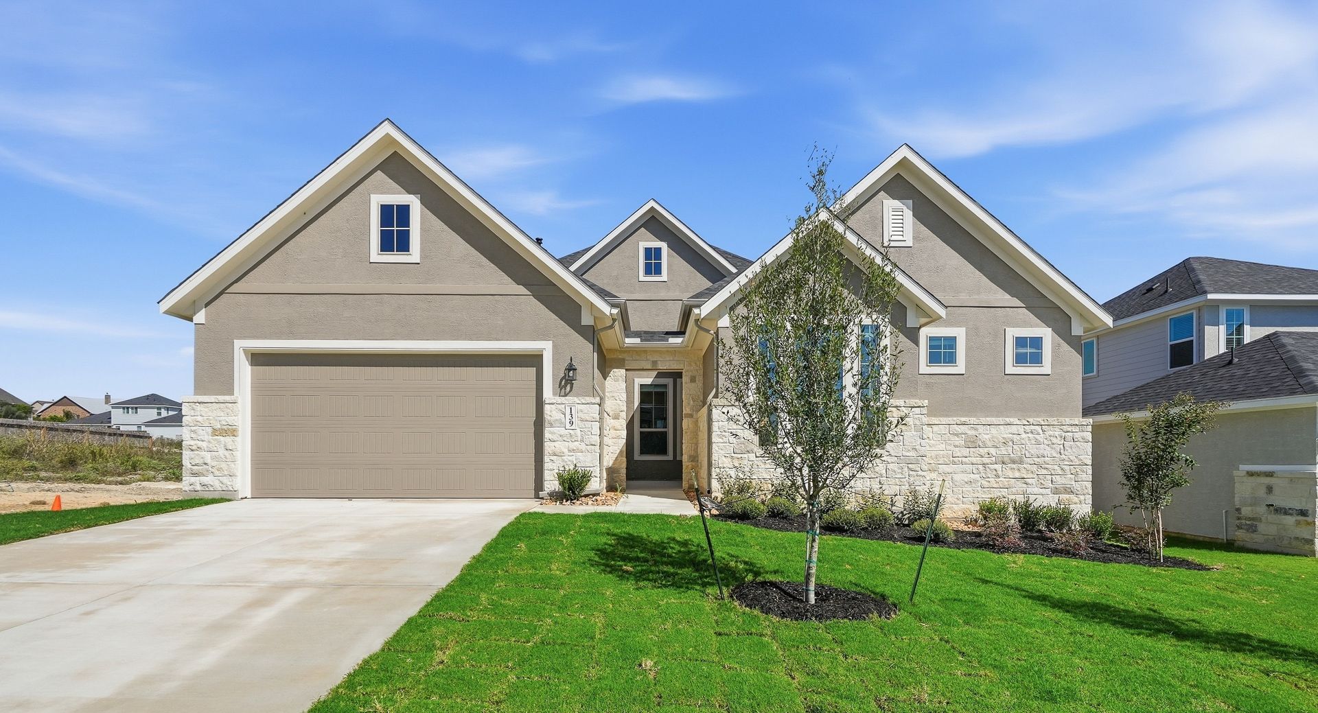 Drake - The Reserve at Potranco Oaks: Castroville, Texas - Chesmar