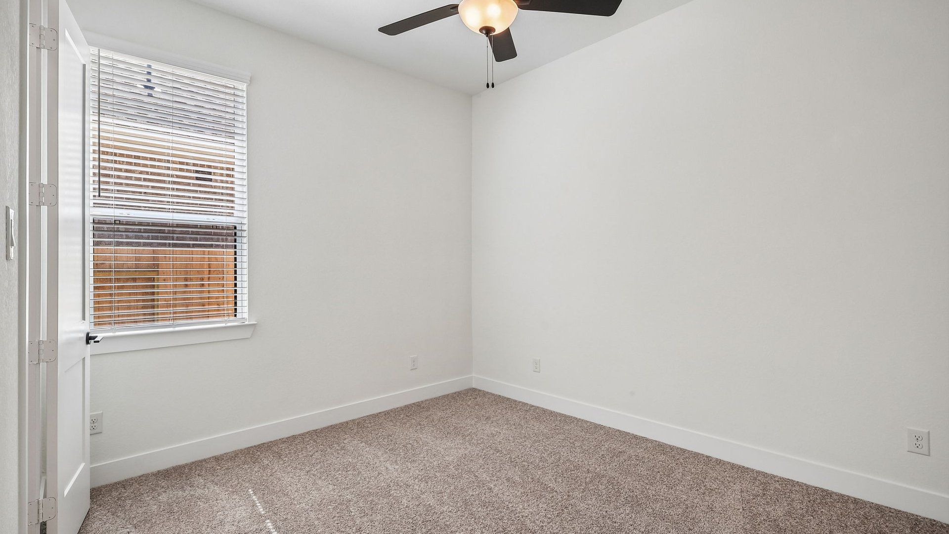 28-custom-2327 Garden Arbor Ln TOmball-S3105-028.jpg