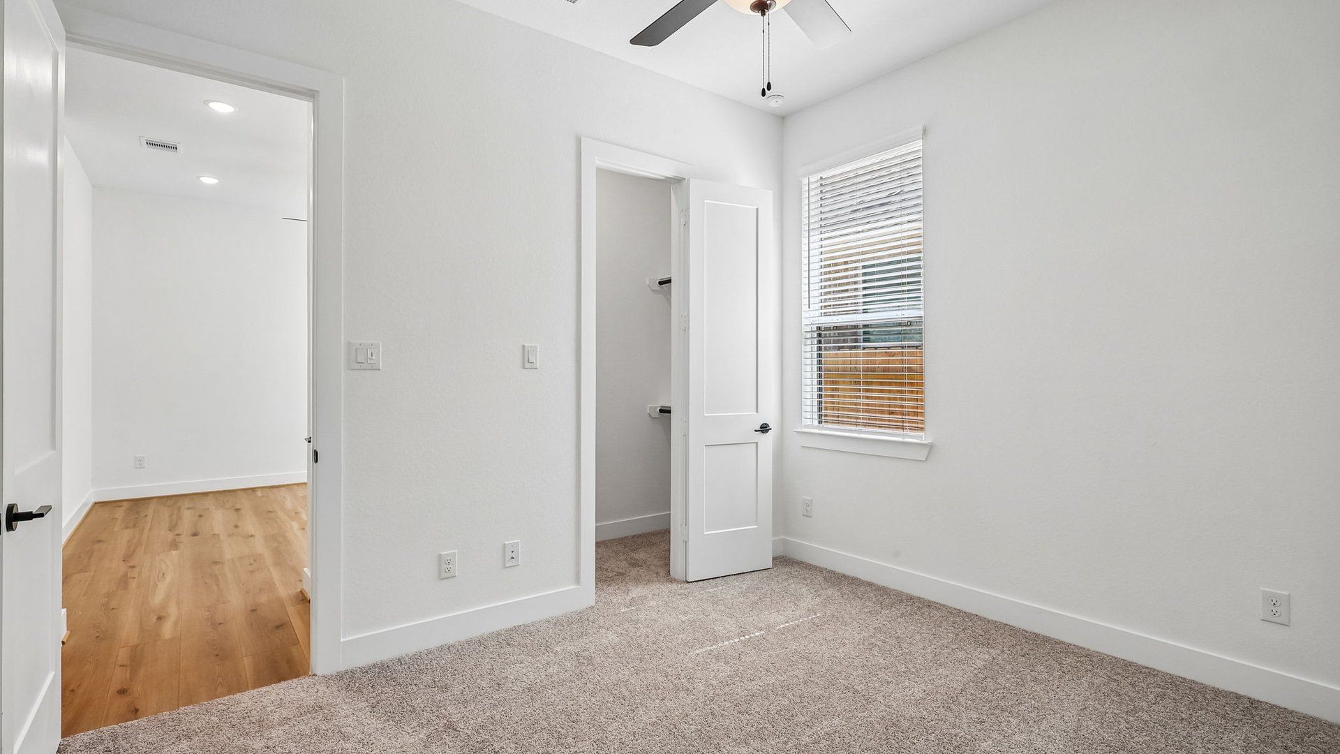 29-custom-2327 Garden Arbor Ln TOmball-S3105-029.jpg