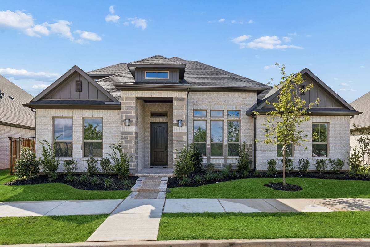 1004 Pearl Crescent Place (Normandy)