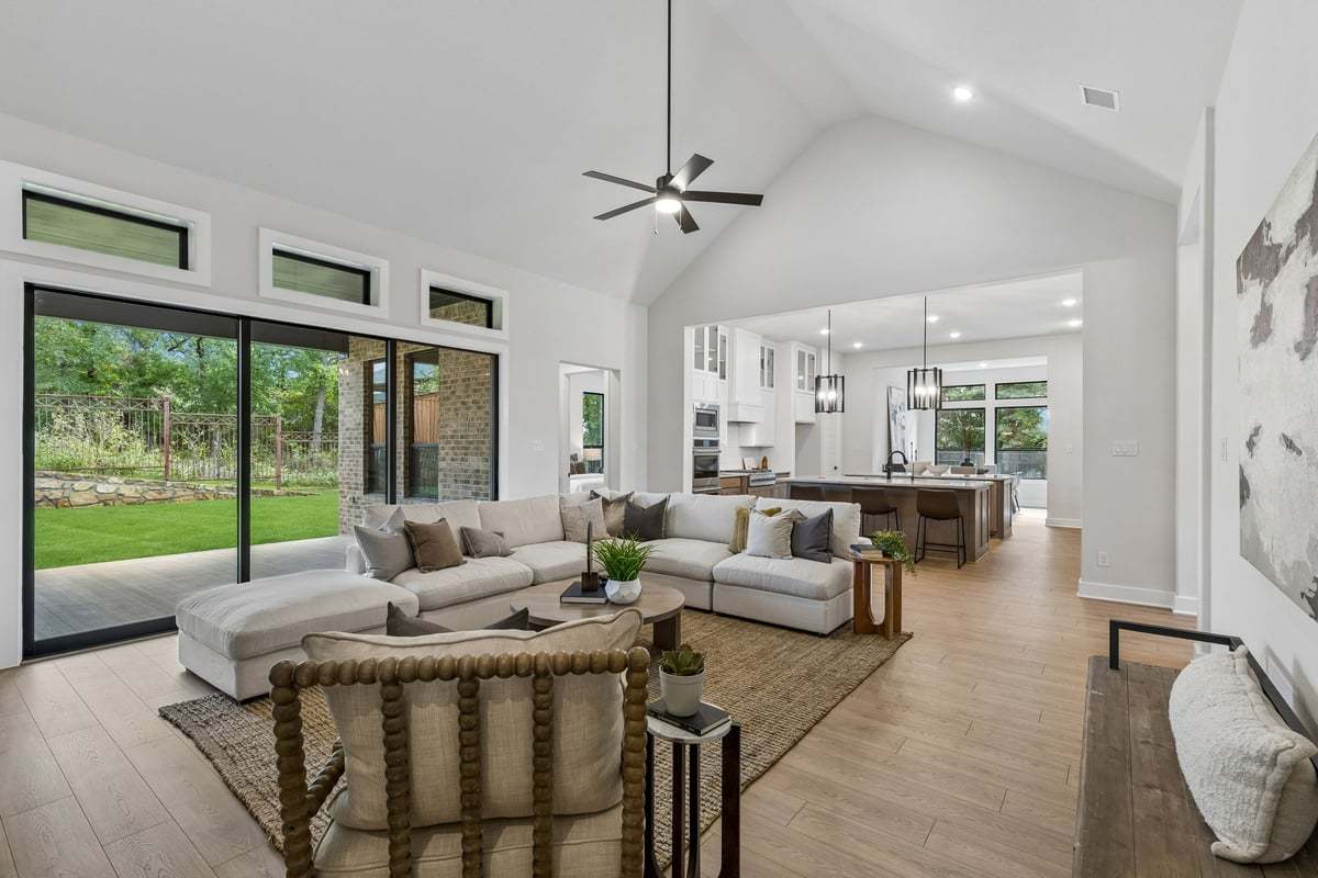 8-11220Hickory_008.jpg
