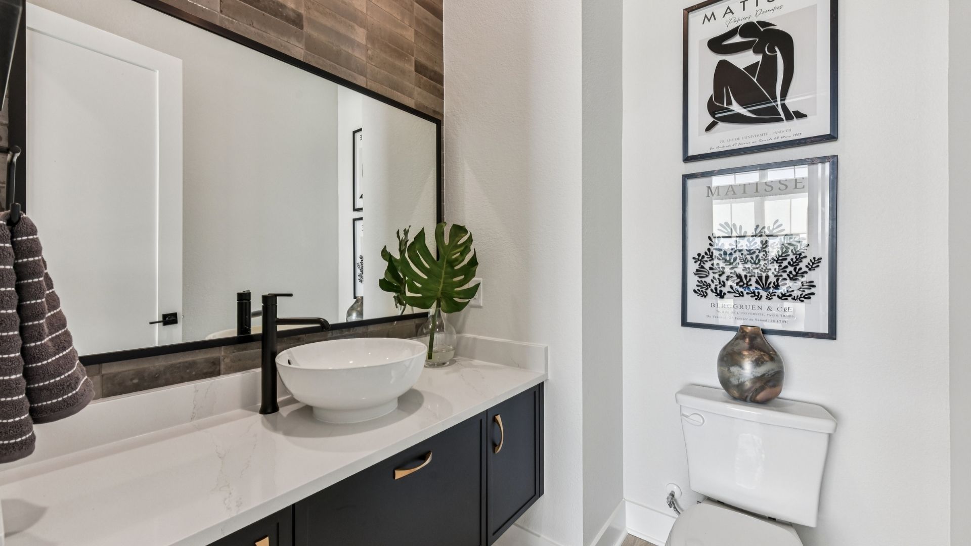 TEX-Garet-C-Feathergrass-1404 Paxton Lane-012.jpg