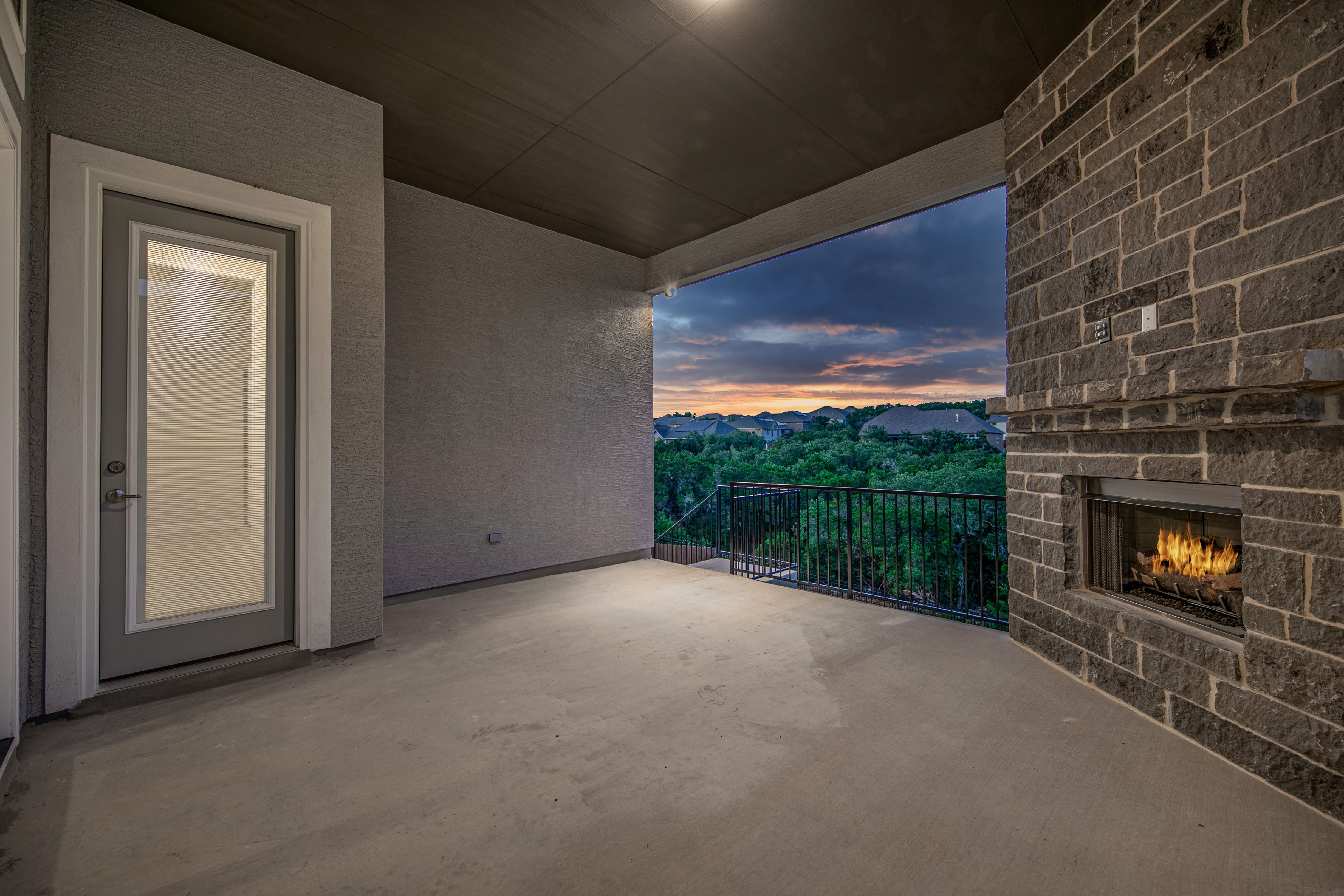 4405 Buckle Bnd. Marion, TX 78124