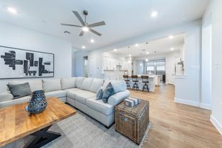 Courtney - 6 Creeks: Kyle, Texas - Chesmar Homes