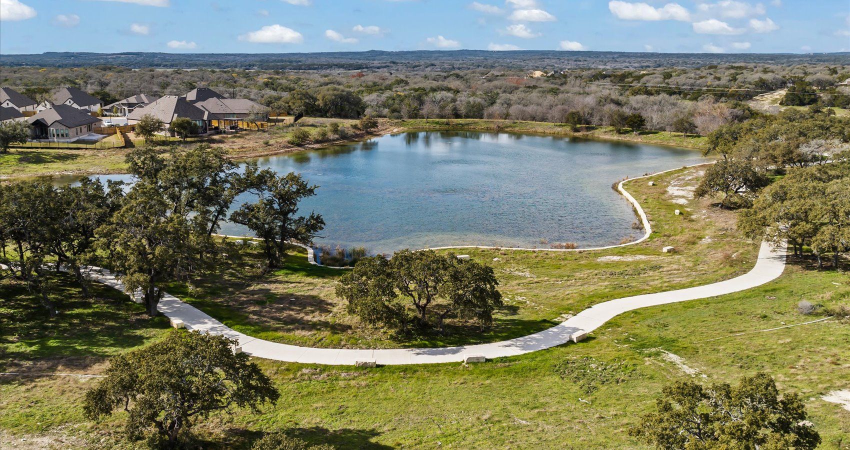 casa en 6 Creeks por Chesmar Homes