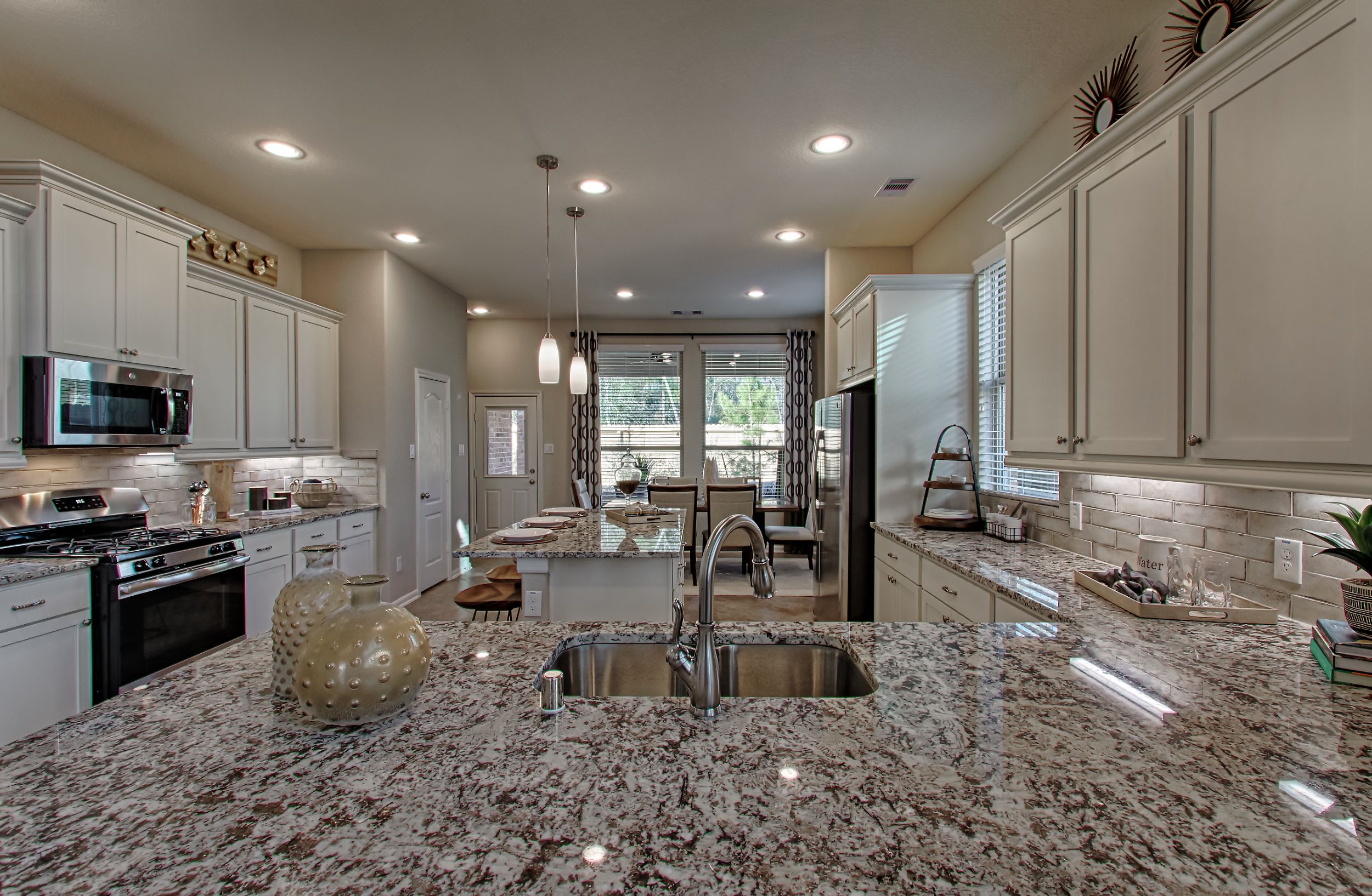 12309 Lantern Cove Drive. Texas City, TX 77591