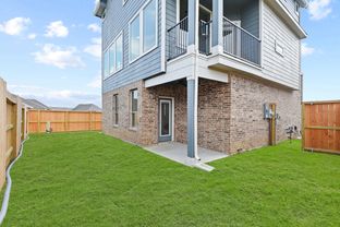 Fairview - Courtyard Collection - Sienna: Missouri City, Texas - Chesmar Homes