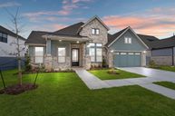 Fulshear Lakes por Chesmar Homes en Houston Texas