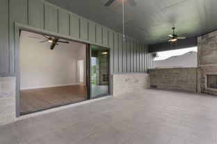 Montana - Feathergrass: Florence, Texas - Chesmar Homes