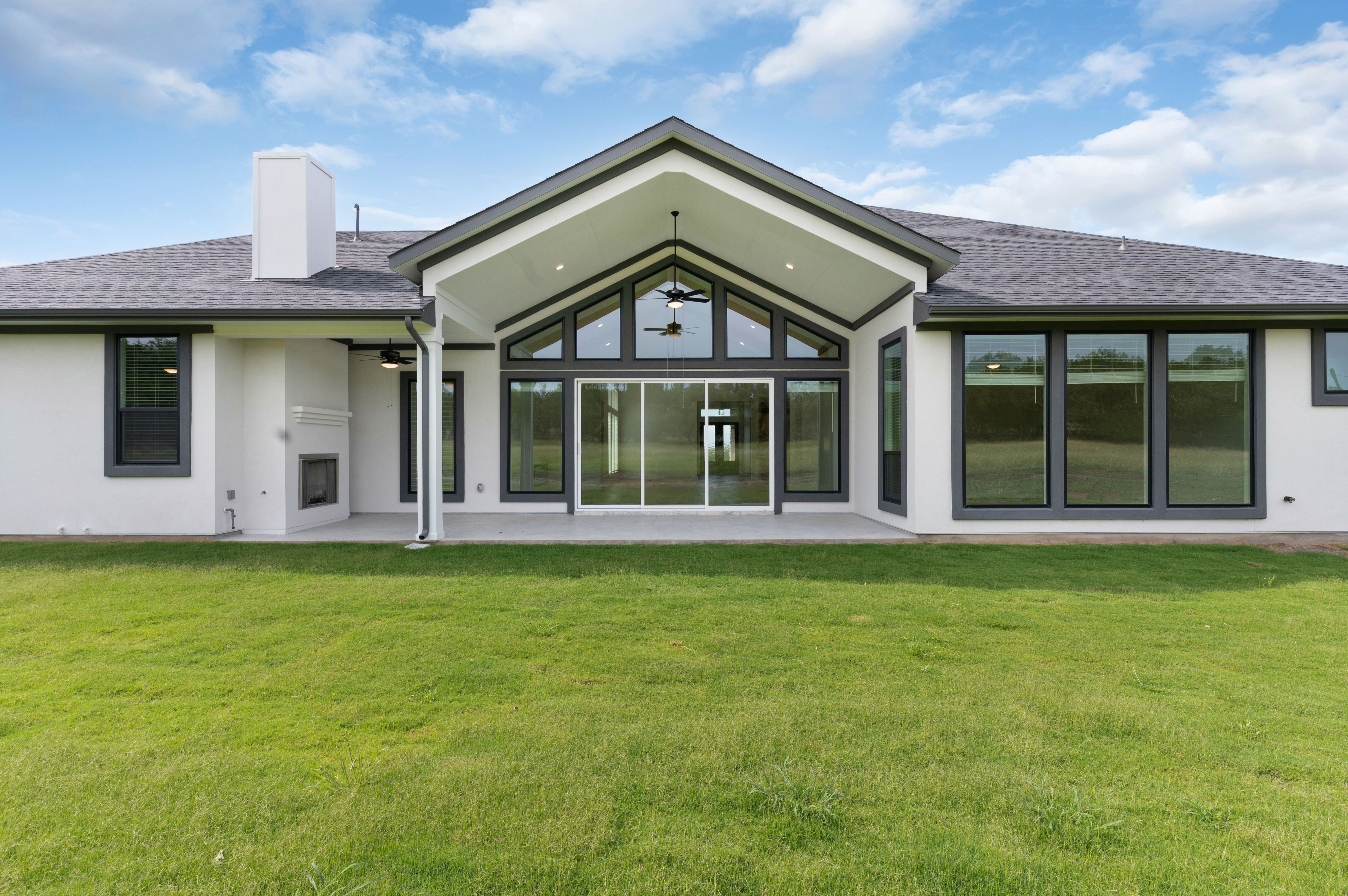 1301 Paxton Lane. Florence, TX 76527