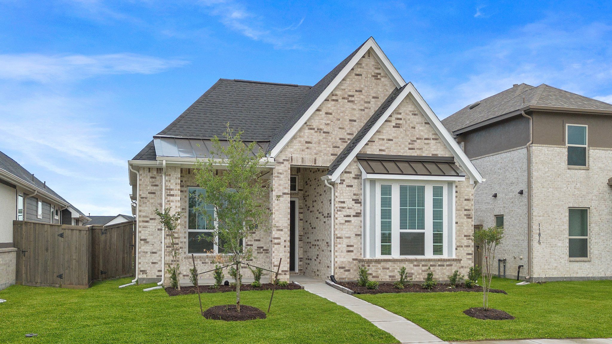 11922 Rice View Dr. Mont Belvieu, TX 77523