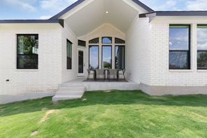 109 Sandrock Trail (Branford)