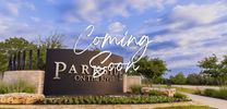 Parkside on the River por Chesmar Homes en Austin Texas