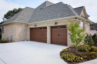 Greensboro National Golf Club por Chris Clement Homebuilders en Greensboro-Winston-Salem-High Point North Carolina