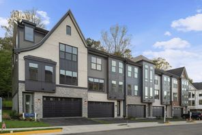 9424 Dandelion Drive (The Gunston)