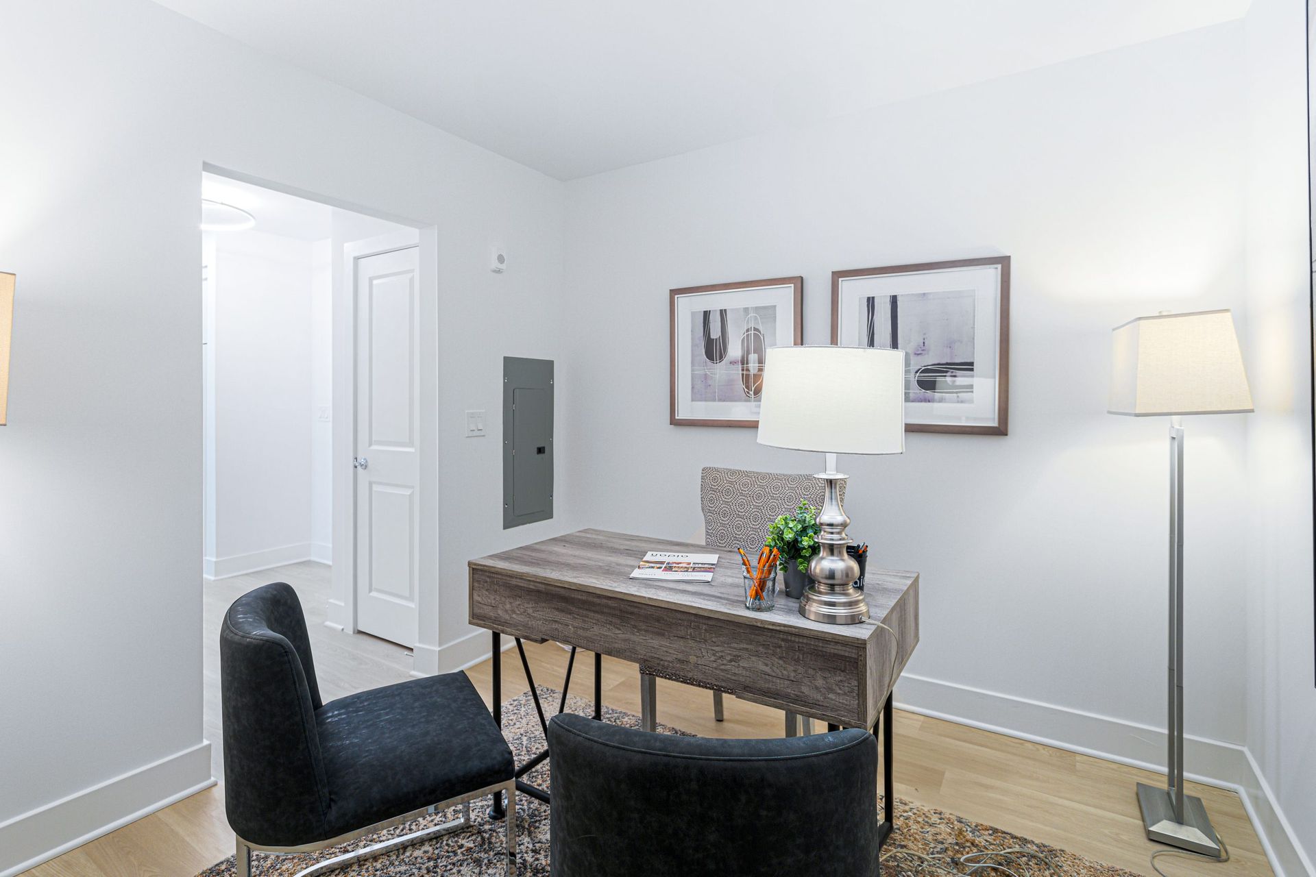 Sales Office/Model