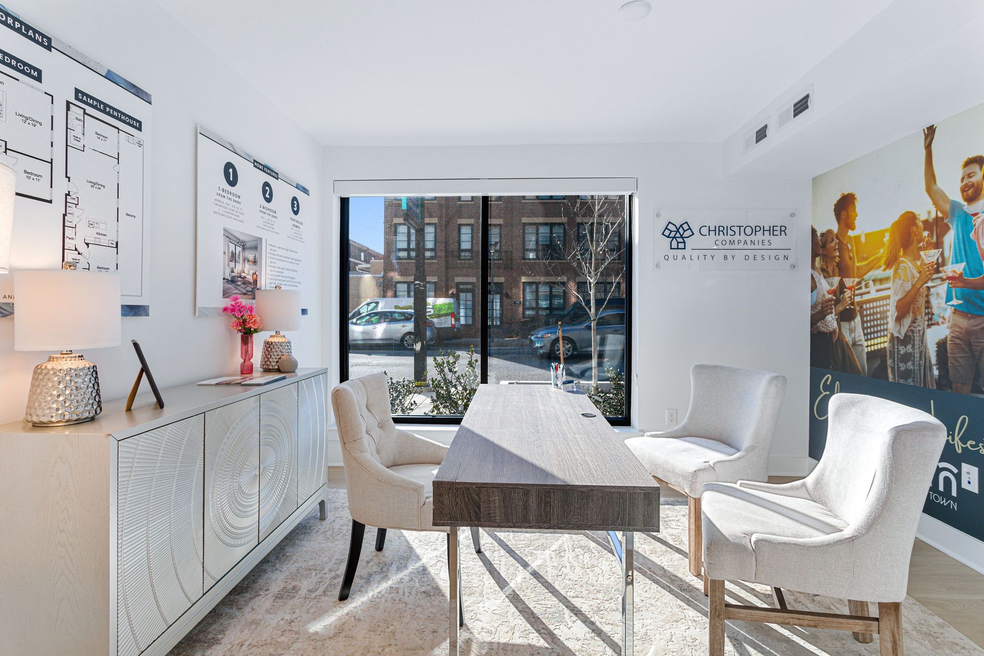 Sales Office/Model