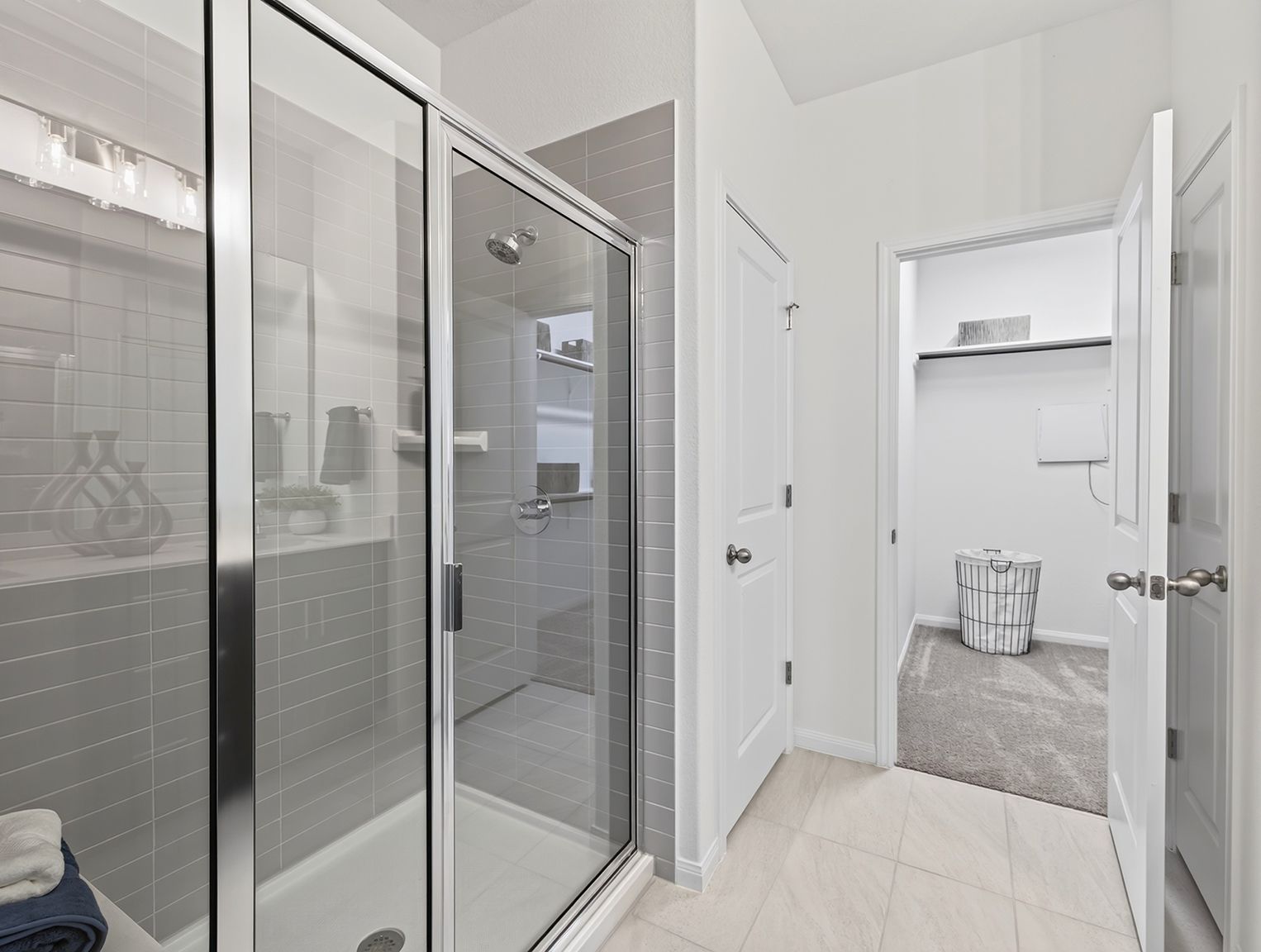 Plan 1582 Townhome Owner Bath Shower