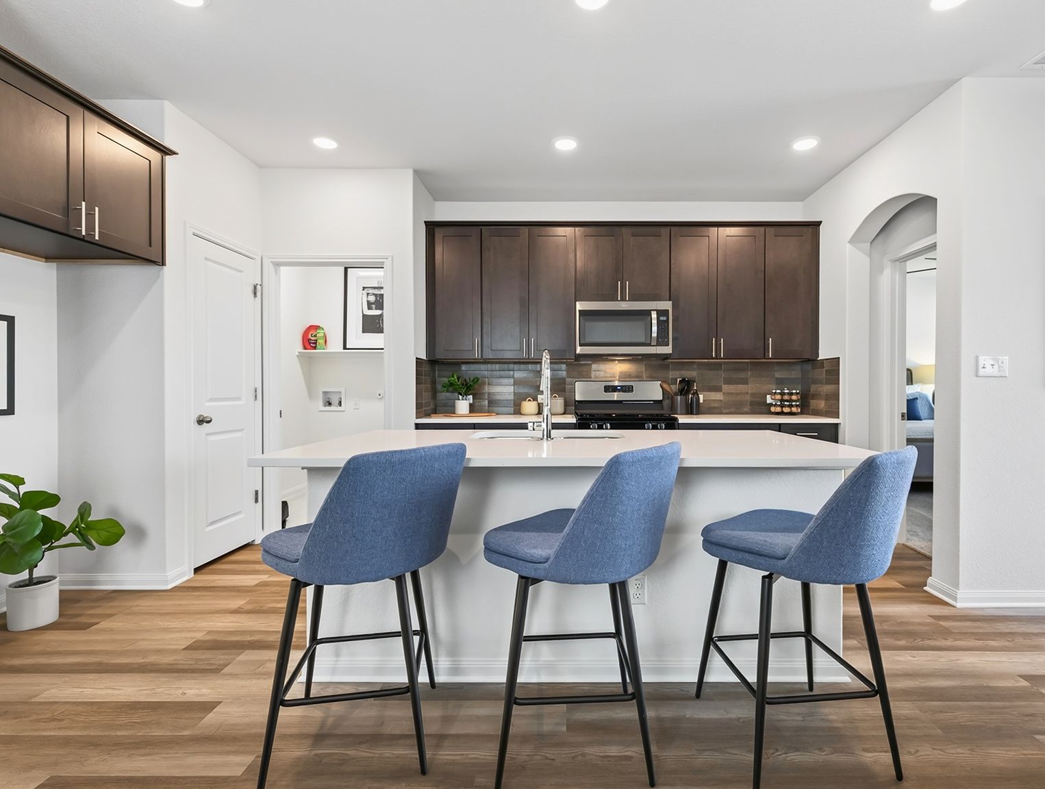 Plan 1582 Townhome Kitchen Island