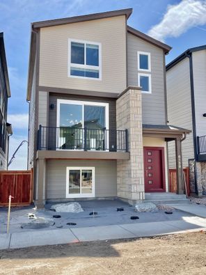 6158 Ellipse View (Midtown 224)