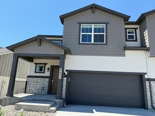 8632 Cedar Rapids Loop (Mountain Hillside Duo 3)