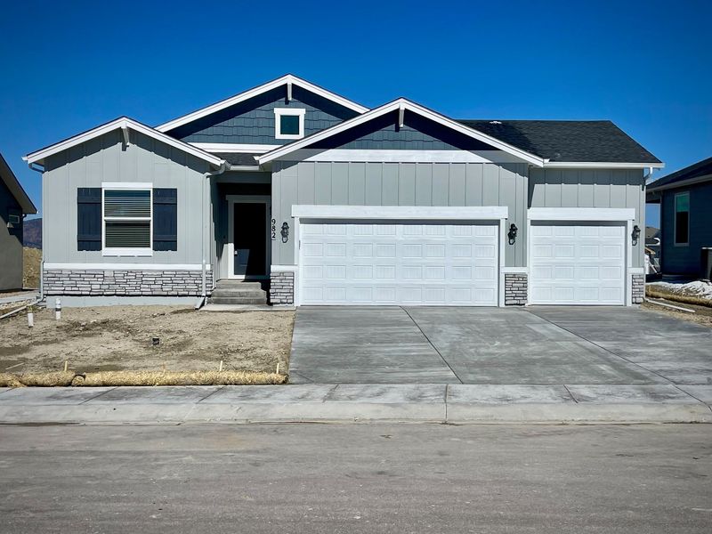 982 Lone Deer Dr. Monument, CO 80132