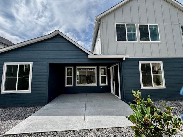 17643 Lucky Penny Ln (Moonflower)