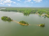 Harbor Watch por Greybrook Homes en Charlotte North Carolina
