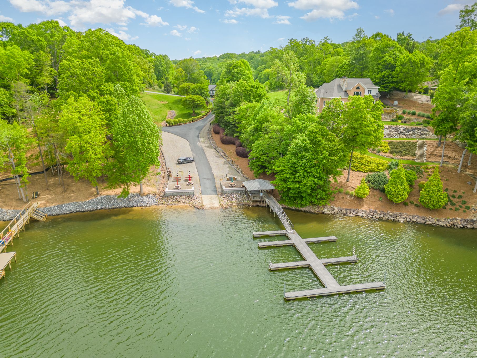 The Harbor Watch neighborhood marina on Lake Norman, at the mouth of the Catawba River, offers residents convenient access to boating, fishing, and water sports. Enjoy scenic views, well-maintained docks, and a vibrant community atmosphere.