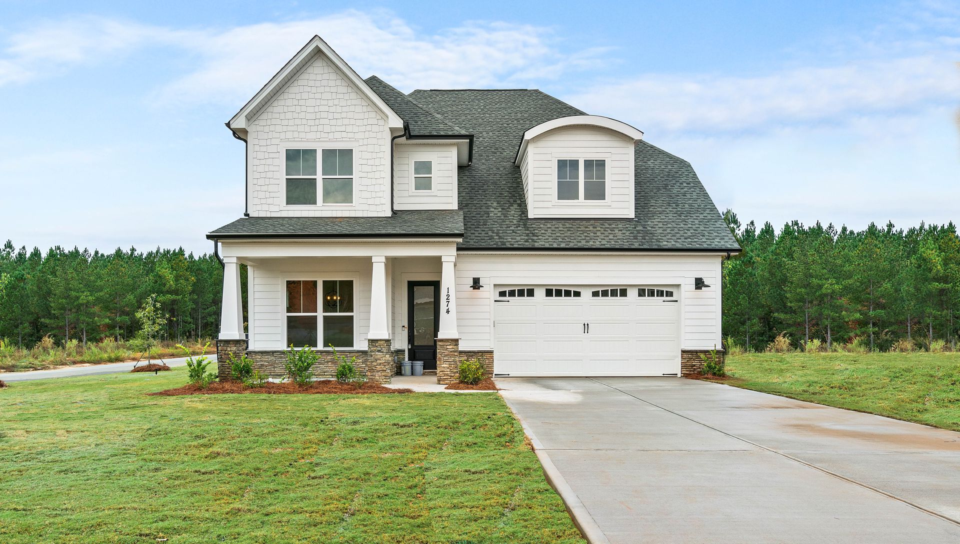 e one of the first homeowners and have your choice of beautiful homesites in Greybrook Homes' new community of Wildbrook in Denver! 