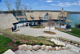 Conquest Builders, Inc. por Conquest Builders, Inc. en Traverse Michigan