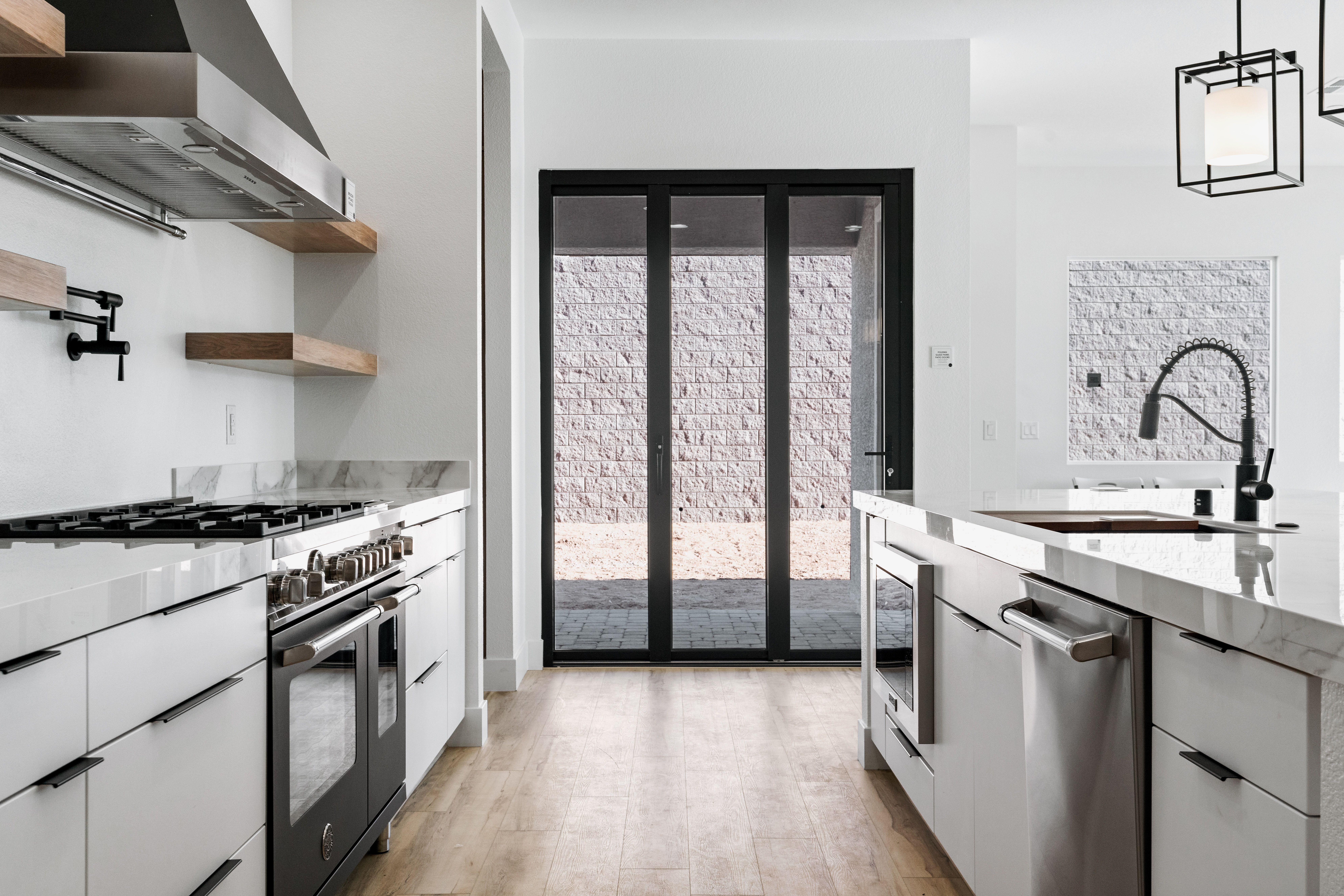 casa en Persona por Contour Builders