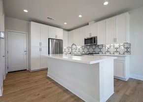 Laurel Heights - Santee, CA