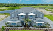 Watercolor Place Coach Homes por Medallion Home en Sarasota-Bradenton Florida