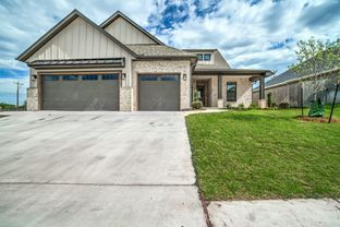 Covenant Home Builders por Covenant Home Builders en Oklahoma City Oklahoma